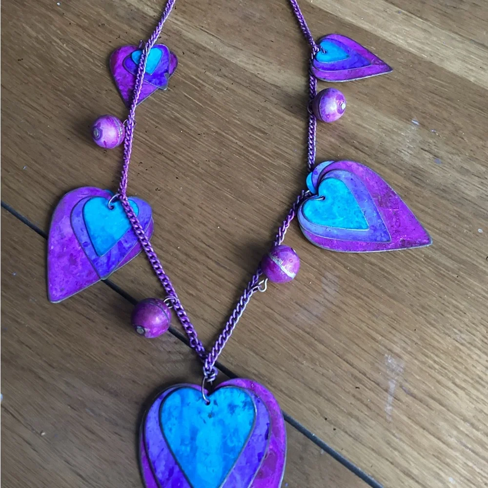 Women’s Heart Necklace-24 inches in-length-pink/purple/blue ❤️❤️❤️ - Picture 3 of 4
